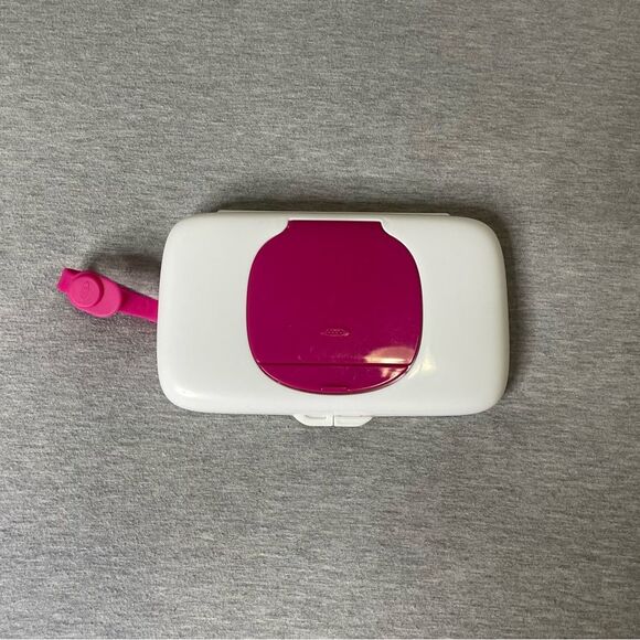 OXO Pink Tot On-The-Go Wipes Dispenser - Picture 1 of 5